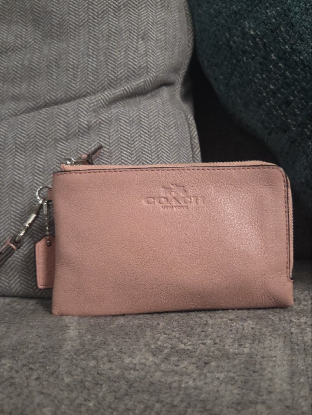 Coach Pebble Leather Double Corner Zip Wristlet Blush Pink Petal -